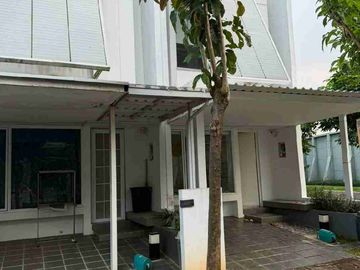 Disewakan Rumah Semi Furnish Tabebuya Bsd City Serpong Tangerang