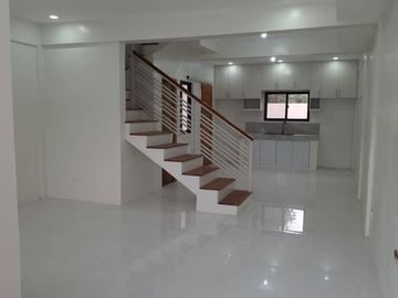 FLOOD FREE! RFO 2 Storey Townhouse with 3 Bedrooms For Sale Located in Inarawan Antipolo Rizal-JV2