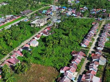 Tanah Tepi Jalan raya sungai kakap