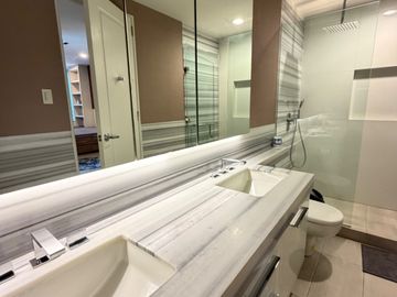 Interior-decorated 3 Bedroom The Proscenium Residences