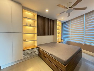 Interior-decorated 3 Bedroom The Proscenium Residences