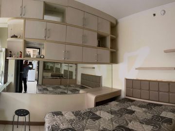 Dijual Apartemen Mediterania Garden 2 Lantai Rendah Heliconia