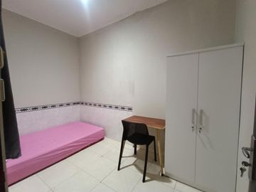 Rumah Kost 3 Lantai Tanjung Duren Utara Jakarta Barat