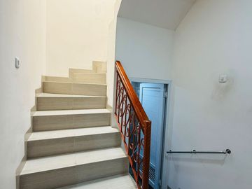 DIJUAL RUMAH ANGEL RESIDENCE MURAH