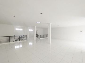 Disewakan ruko di Ruko Flourite - Gading serpong Tangerang Selatan