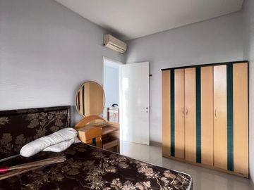 DIJUAL RUMAH GREEN LAKE AMERIKA LATIN MURAH