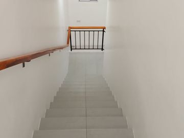 For Sale! Brgy. Roxas Quezon City Brandnew Townhouse -AJCQ