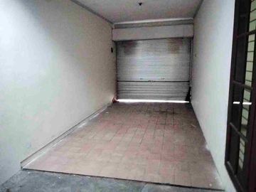 Rumah Luas Nyaman Siap Huni di Cluster Solo Baru