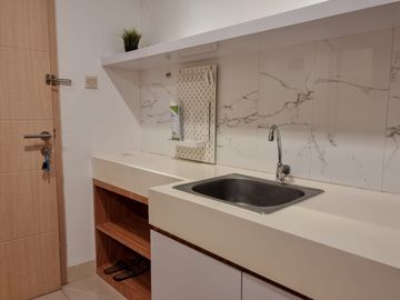 Apartemen Tree Park Studio Corner Jual Rugi Furnished