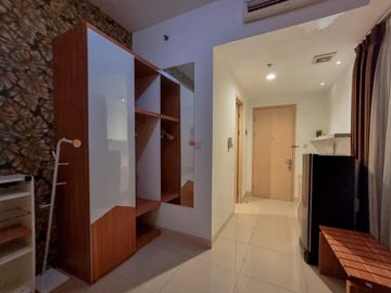 Apartemen Tree Park Studio Corner Jual Rugi Furnished