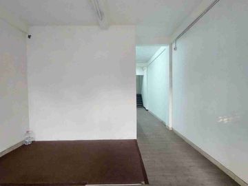 Dijual Ruko siap Pakai Taman Royal Tanah Tinggi Kota Tangerang