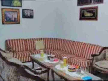 Rumah Luas Cocok Untuk Kantor dan R. Usaha di Gonilan dekat UMS