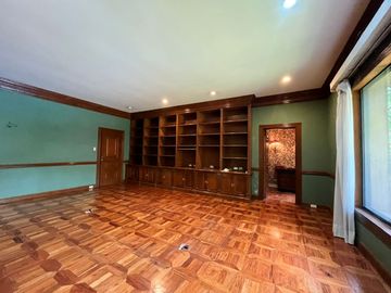 AYALA ALABANG VILLAGE 4 BEDROOM HOUSE AND LOT FOR SALE