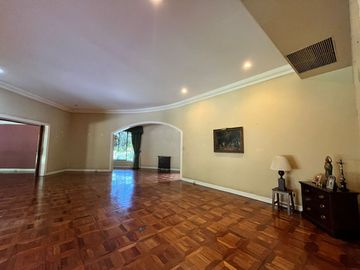 AYALA ALABANG VILLAGE 4 BEDROOM HOUSE AND LOT FOR SALE