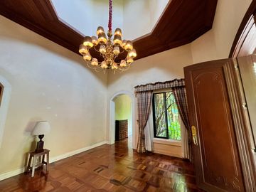 AYALA ALABANG VILLAGE 4 BEDROOM HOUSE AND LOT FOR SALE