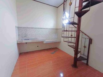 Rumah Bagus Siap Huni Lingk Nyaman di Gonilan dekat ke UMS