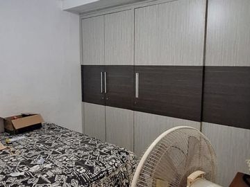 DIJUAL RUMAH PIK 1 MEDITERANIA BOULEVARD CLUSTER FLORENCE 8X20 (2.5 LANTAI) SEMI FURNISH HARGA NEGO