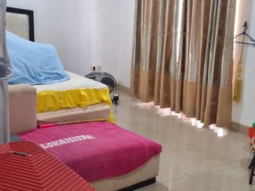 DIJUAL RUMAH PIK 1 MEDITERANIA BOULEVARD CLUSTER FLORENCE 8X20 (2.5 LANTAI) SEMI FURNISH HARGA NEGO
