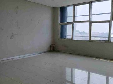 DISEWAKAN: Gedung Komersial 3 Lantai di Pusat Kota Pamulang