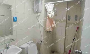 Disewakan Apartemen Springlake Summarecon Bekasi 2 Kamar Tidur Full Furnish Bagus view Kolam Renang