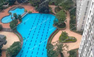 Disewakan Apartemen Springlake Summarecon Bekasi 2 Kamar Tidur Full Furnish Bagus view Kolam Renang