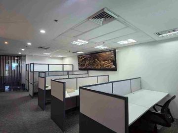 Fitted Office in One Global Place, BGC, Taguig City – 320 sqm, Prime CBD Location