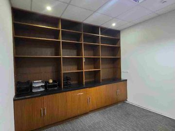 Fitted Office in One Global Place, BGC, Taguig City – 320 sqm, Prime CBD Location
