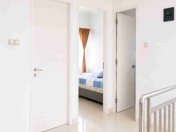 Rumah Cantik 2 lantai di Perumnas Depok 1