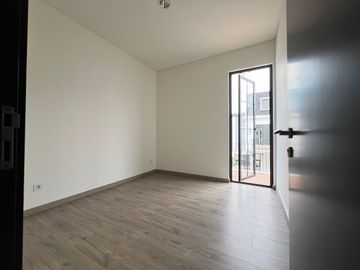 DIJUAL DIBAWAH PASARAN! MAISON DE WISTERIA BALDWIN CAKUNG JAKARTA TIMUR