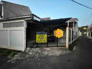 Di Jual / Di Sewakan Rumah di Kavling DKI Pondok Kelapa Jakarta Timur