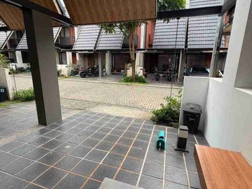 Dijual rumah Fleekhauz R Furnished nego