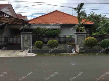 Di Jual Rumah Luas Di Komplek Pwi Cipinang Jakarta Timur