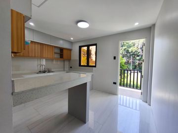 RFO 3 Storey with 3 Bedrooms Townhouse For Sale in Brgy Mayamot Antipolo Rizal-JV2