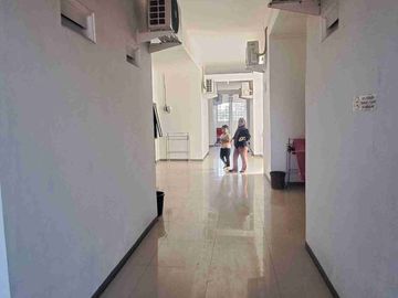 Kost Eksklusif 2 Lantai Aktif 56 Kt & km luar serta dalam Lokasi Strategis Tengah Kota Semarang