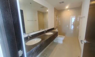 3BR Flex Unit in East Gallery Place, Bare, 138 sqm. 2 Parking, BGC