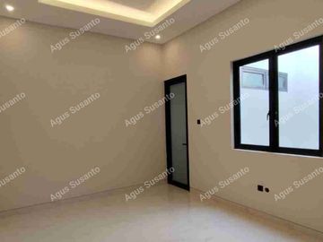NEW Dian Istana dkt Citraland Pakuwon Wiyung Menganti