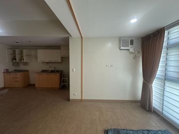 For Sale Noble Place Binondo, Juan Luna corner Dasmarinas Street Manila Studio Unit 40sqm