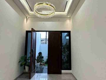 DIJUAL RUMAH BSD CITY MODERN KONTEMPORER BERGAYA TROPIS
Strategis, dekat pasmod, stasiun, sekolah2, Rumah sakit dll HRB221