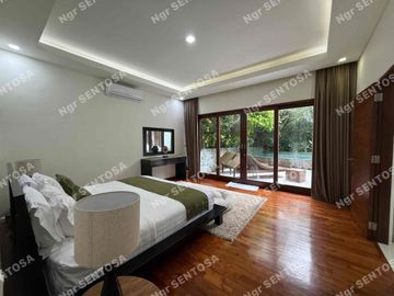 LUXURY VILLA JIMBARAN PANTAI BALANGAN BALI