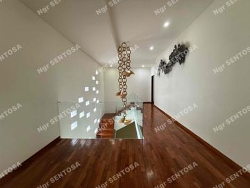 LUXURY VILLA JIMBARAN PANTAI BALANGAN BALI