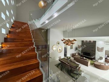 LUXURY VILLA JIMBARAN PANTAI BALANGAN BALI