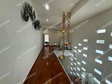 LUXURY VILLA JIMBARAN PANTAI BALANGAN BALI