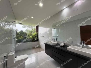 LUXURY VILLA JIMBARAN PANTAI BALANGAN BALI