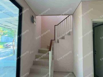 Dijual rumah murah siap huni di Northwest Lake Citraland