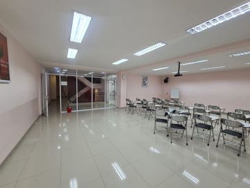 Langka Ruko Gandeng 3 Lantai Dekat Pahoa Cocok Untuk Tempat Kursus di Gading Serpong