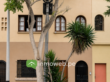 Departamento con la amplitud de una casa con potencial de una inversión en Lince
