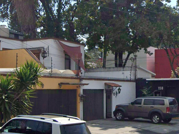 Casa en excelente ubicación, Coyoacán CDMX.