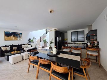 CASA AMUEBLADA EN RENTA LOMBARÍA RESIDENCIAL, LEÓN, GUANAJUATO