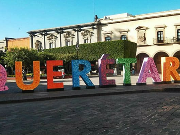 CASA EN VENTA EN FUNDADORES, QUERETARO