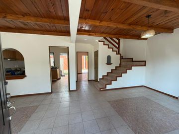 CASA EN VENTA FRACCIONAMIENTO CAMPESTRE LA HUERTA, MORELIA